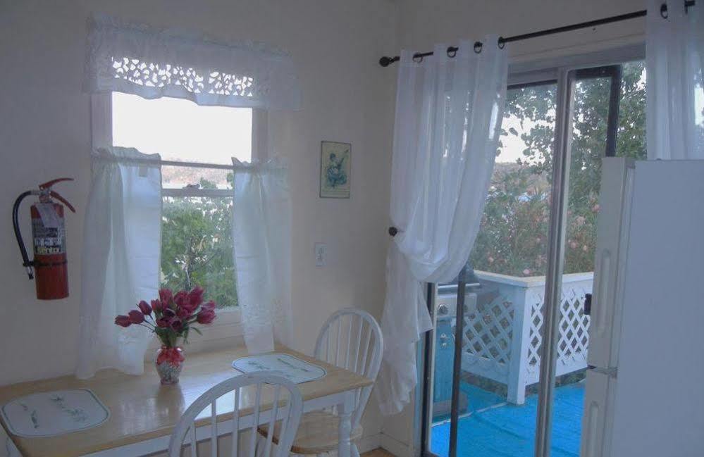 Blue Fish Cove Resort Clearlake Oaks エクステリア 写真